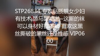 TWTP 商场女厕全景偷拍几个高颜值美女嘘嘘 (4)