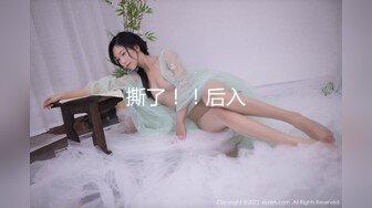 推特网红美少女『喵喵儿』欲望空姐 美乳稀毛嫩穴