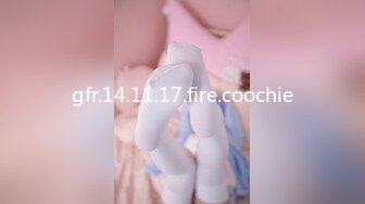 Onlyfans极品白虎网红小姐姐NANA透明凳子4K原档流出