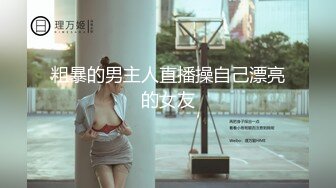   广场散步搭讪魔鬼身材包臀裙美女,屁股翘,会的花招真多