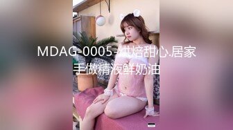 腰细大长腿鸭舌帽新人甜美妹子 扭动展示身材开始大秀  撩起衣服裸舞毛毛浓密 张开双腿特写露逼有点黑黑