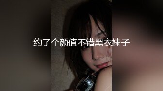 【骚护士勾引住院伤患还在照顾他睡着的女友旁跟他刺激打炮根本专让人戴绿帽的绿茶婊一个】