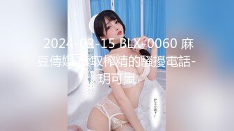 后入女友，淫叫，第一次比较短